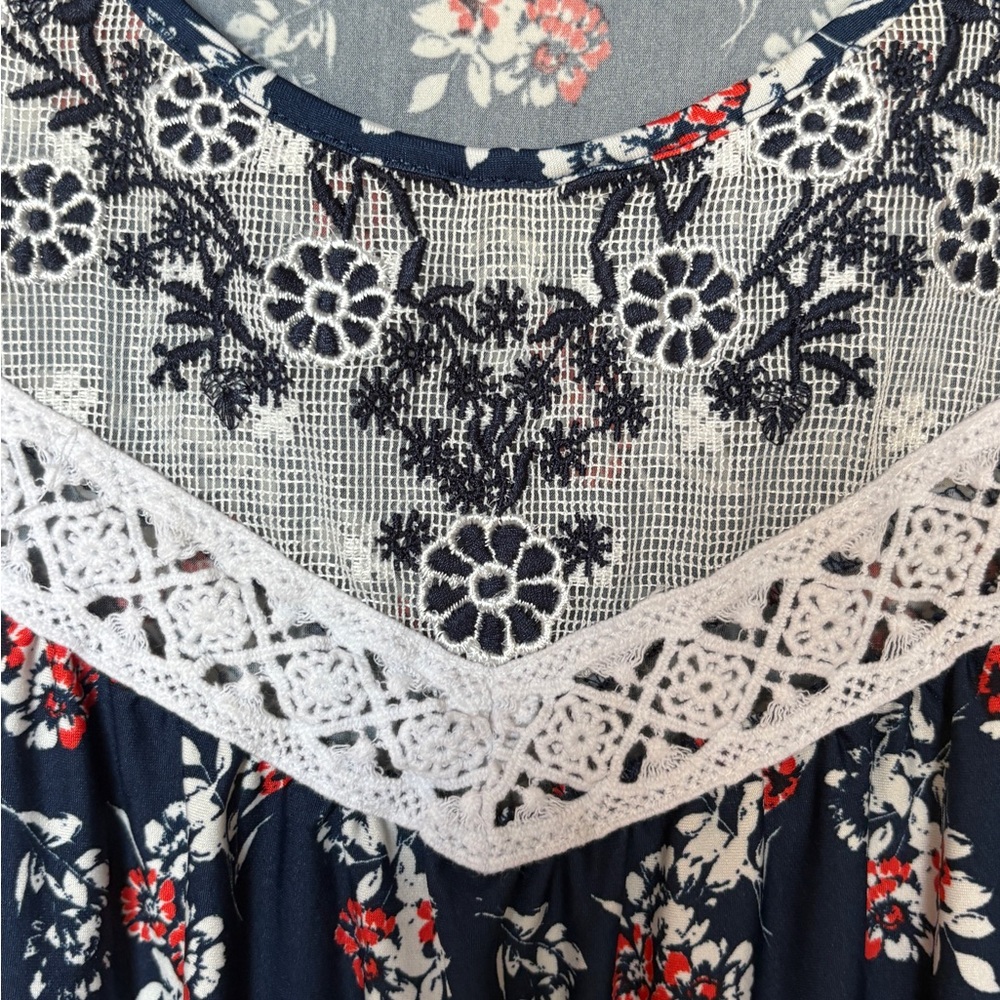 New Directions Blue and Pink Embellished Blouse with Bib Collar - Picture 5 of 8